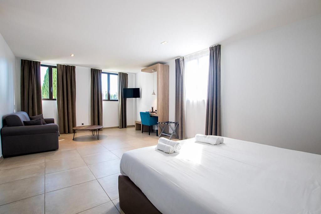 Hotel Du Cros D'Auzon Saint-Maurice-d'Ardeche Екстер'єр фото