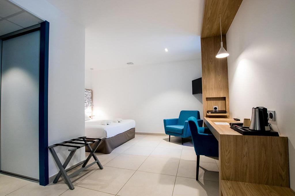 Hotel Du Cros D'Auzon Saint-Maurice-d'Ardeche Екстер'єр фото