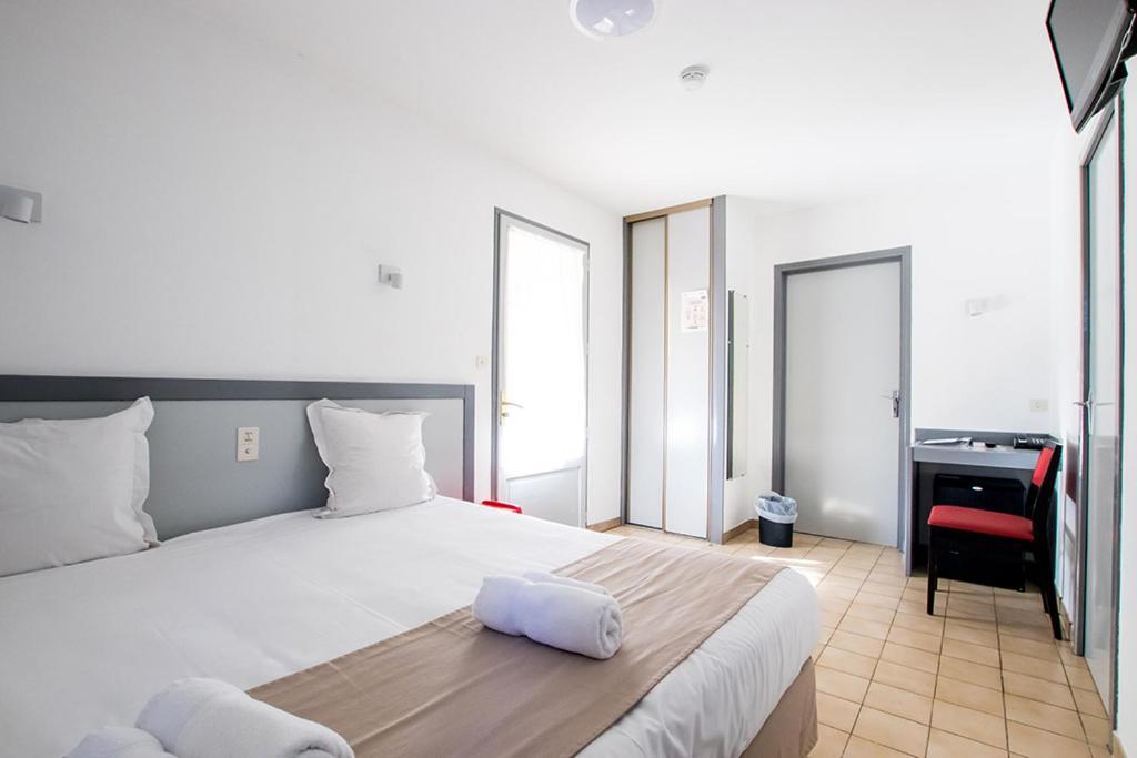 Hotel Du Cros D'Auzon Saint-Maurice-d'Ardeche Екстер'єр фото