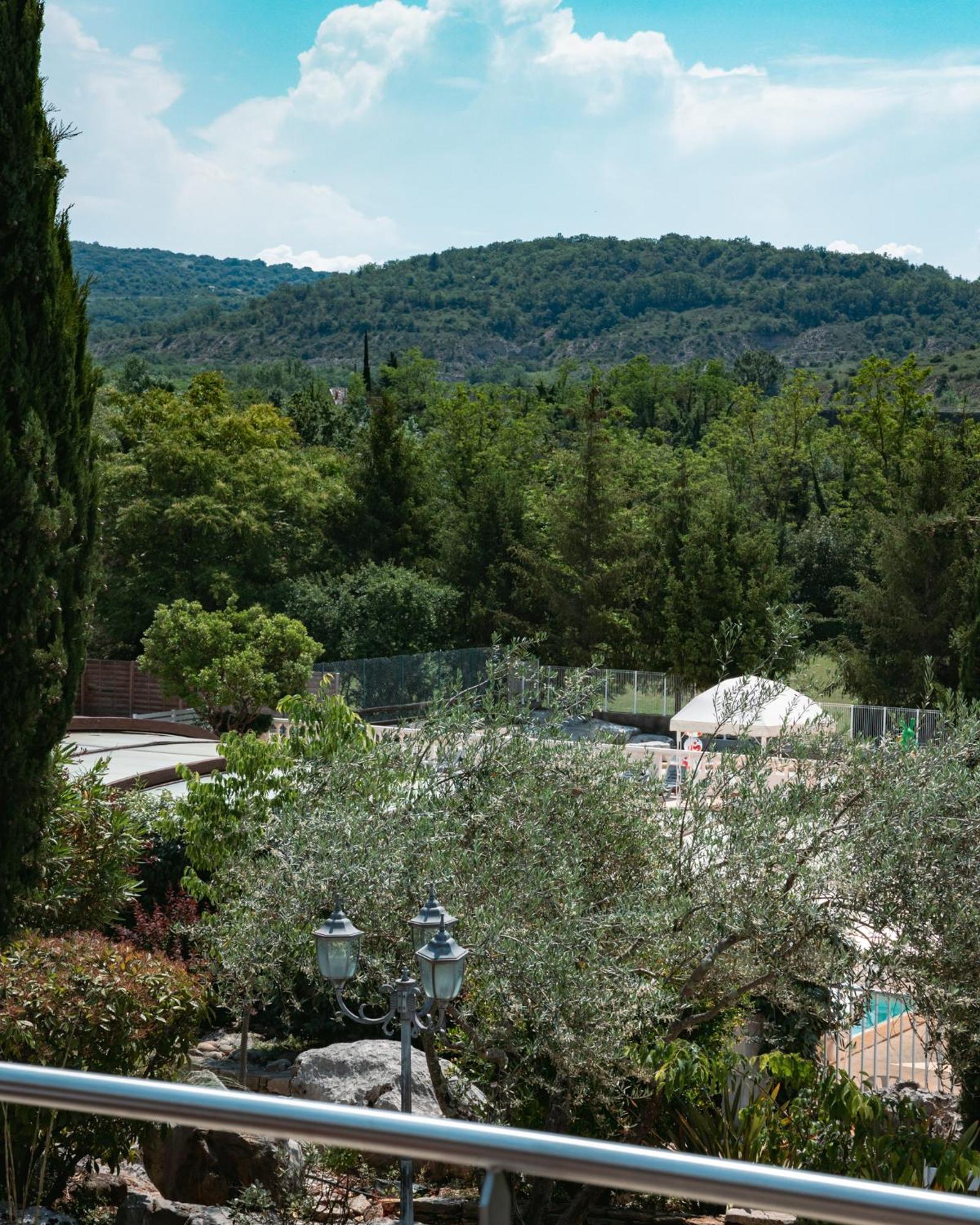 Hotel Du Cros D'Auzon Saint-Maurice-d'Ardeche Екстер'єр фото